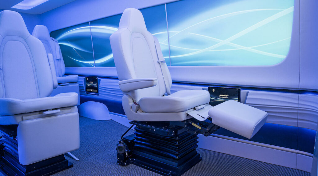 En personbil med blå inredning. (AI text)