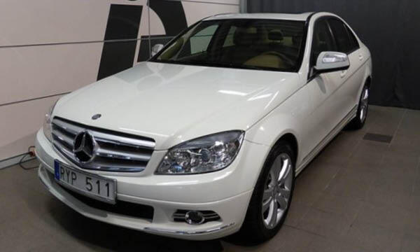 Mercedes-Benz C-klass (AI text)