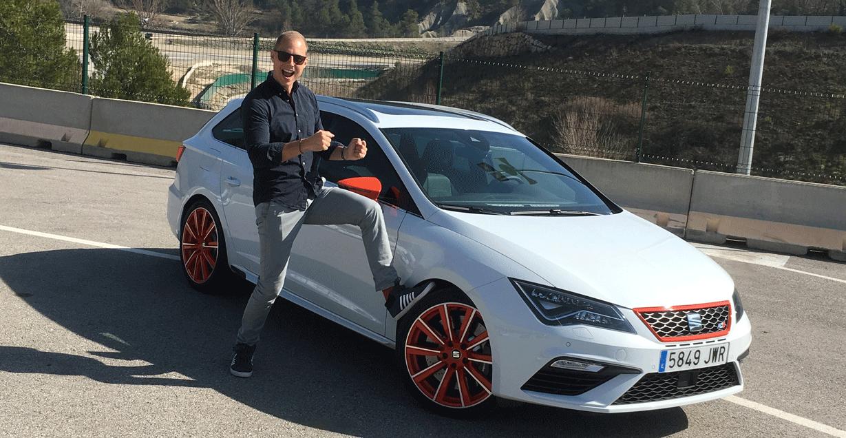 Erik Trulsson har provkört Seat Leon Cupra i Barcelona.