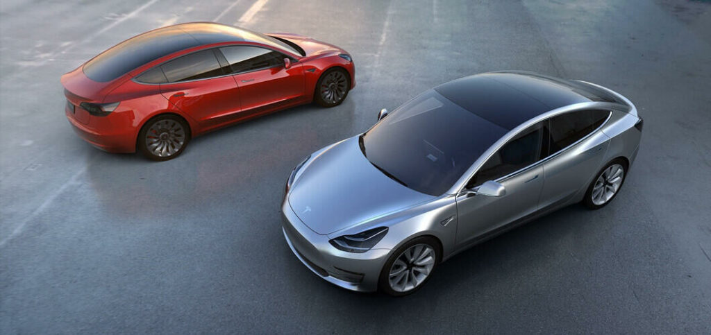 Tesla Model 3 och Tesla Model S (AI text)