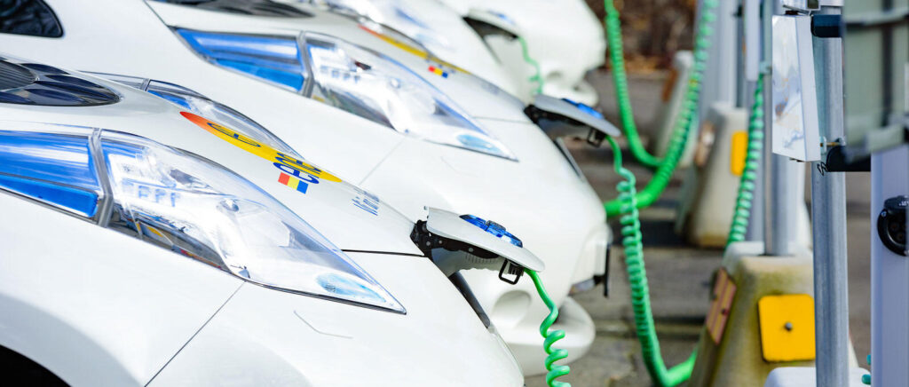 Elbilssubventioner och andra incitament spelar stor roll för hur snabbt omställningen till eldrift går. Foto: Bigstockphoto