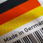 En tysk flagga på en barkodetikett (AI text)