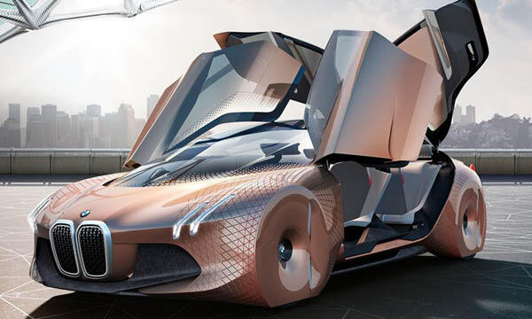 BMW-konceptbil i staden (AI text)