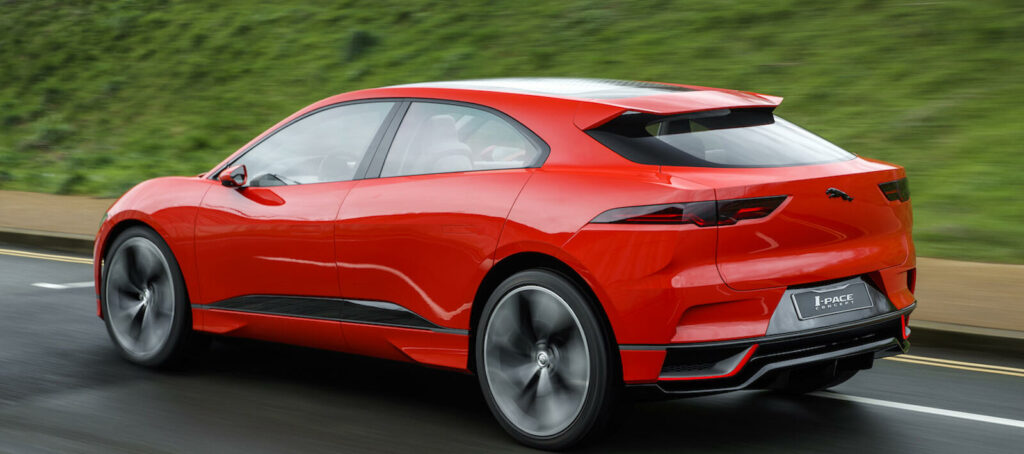 Den nya bilen jaguaren i pace kommer att lanseras i framtiden. (AI text)