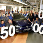 Precis som den allra första serietillverkade bilen byggdes Volkswagen nr 150.000.000 – en atlantblå Golf GTE – i Wolfsburg.