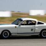 Ford Shelby GT350R i (nästan) original- men definitivt nyskick testas för fullt. FOTO: OVC