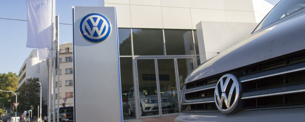 De amerikanska återförsäljarna kan snart börja åtgärda fuskdieslarna som omfattas av Volkswagens dieselskandal. Därefter ska bilarna säljas vidare. Foto: Bigstockphoto