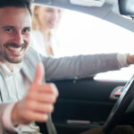 Med några enkla knep går det att få ner priset på drömbilen – prova själv nästa gång. Foto: Bigstock.