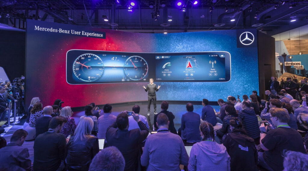 Mercedes slog på stort vid lanseringen av nya infotainmentsystemet MBUX.
