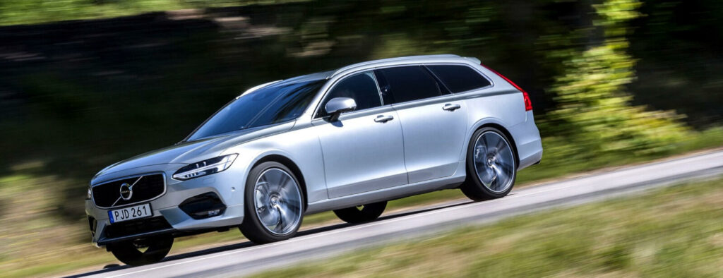 Sveriges mest sålda bil 2017 blir lätt en "supermiljöbil" med HVO i tanken – koldioxidutsläppen vid verklig testkörning blir 28 gram per kilometer. Vem hade trott på en sådan utveckling i dessa dagar av ”Dieselgate”? Men avgaserna är en annan sak.