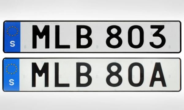 Bilregisteringsnummer med numret MLB 800A. (AI text)