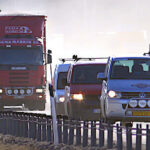 Påskvädret kan bli besvärligt med nattfrost, hala vägar och mycket trafik. Foto: Bigstock.