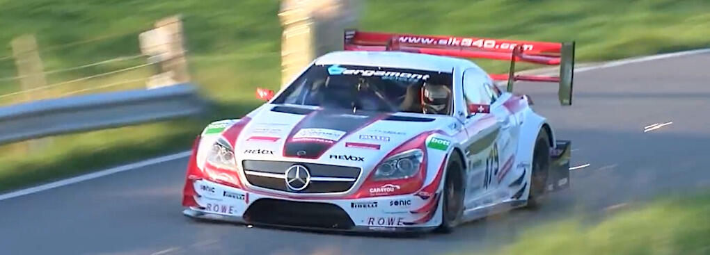 Det går fort och slår gnistor nästan jämt, Reto Meisel är verkligen inte blyg att gasa.