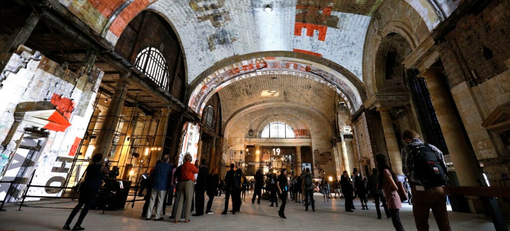 Michigan Central Station stängde för drygt 30 år sedan och har sedan dess varit en symbol för Detroits förfall. Foto: Getty Images