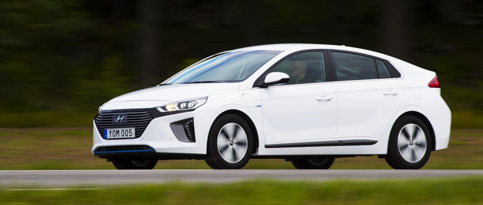 Trots att den inte har mer utrustning än tidigare höjs priserna för alla tre Hyundai Ioniq-versionerna.
