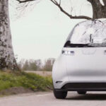 Den svenska elbilen Uniti One är ute och rullar i den skånska klorofyllen.