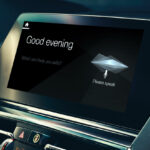 BMW X5 är en lyxig bil med en beröringsskärm. (AI text)