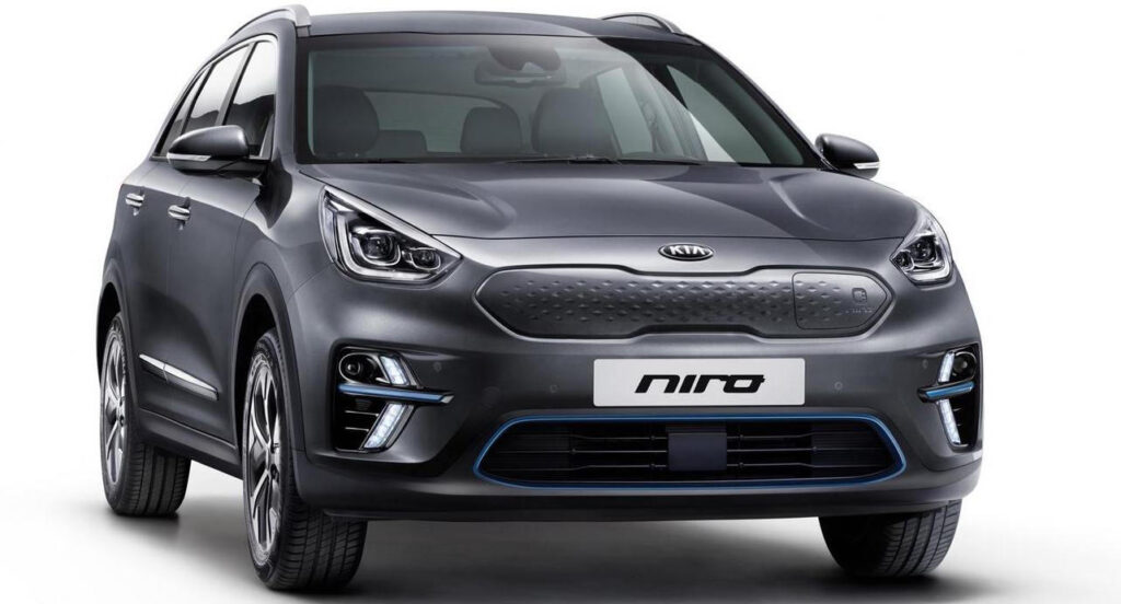 Kia Niro är en kompakt häckbil. (AI text)