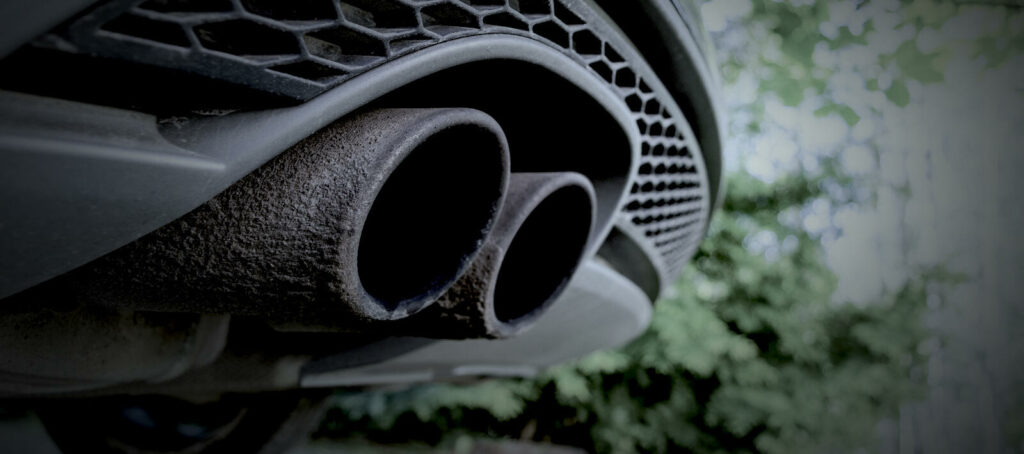 en bil med utluftare (AI text)