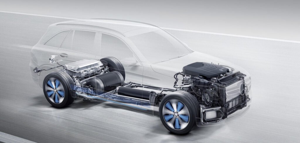 Mercedes-Benz C-Klasse E 63 4MATIC (AI text)