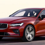 Volvo XC60 har blivit årets bil globalt, och XC40 utnämndes till Årets Bil 2018 i Europa. Ska det bli pris för S60 också?