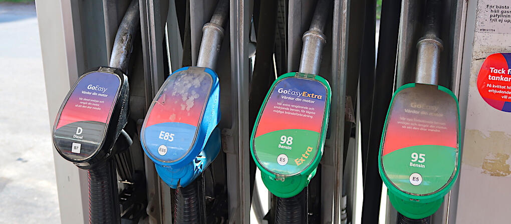 Mer än dubbla pumppriset? Det behövs för att nå energimålen, enligt Konjunkturinstitutet.