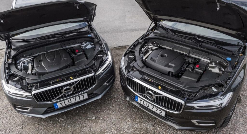 Förbränningsbilar och hybridteknik är viktigare än elbilar, tycker konsumenterna som svarat på KPMG:s undersökning.