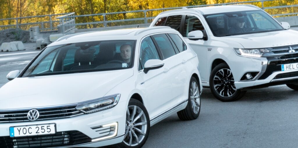 Storsäljarna från Volkswagen och Mitsubishi får inget toppbetyg för driftsäkerheten av ägarna.