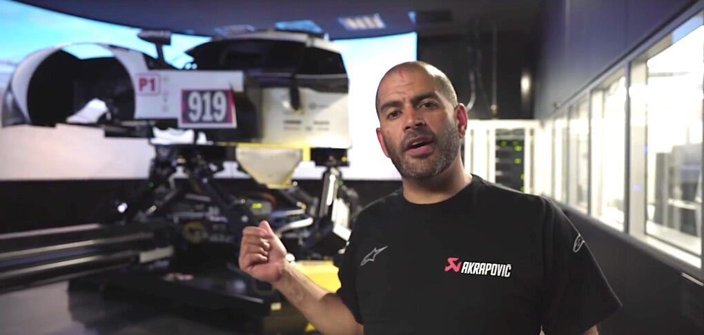 Porsche 919 Hybrid är så tekniskt avancerad att Chris Harris fick öva i en simulator först.