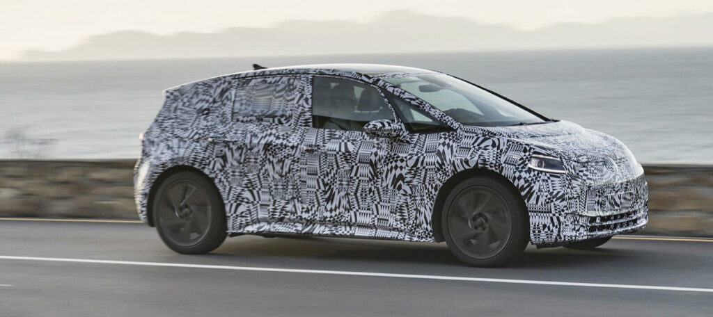 Volkswagen öppnar snart för förhandsbokningar av elbilen ID, som ännu inte visats i produktionsfärdigt skick.