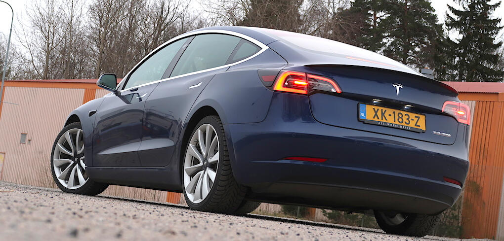 Tesla Model 3 gör ett veritabelt segertåg i Europa.