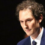 Styrelseordförande John Elkann avslutar samtalen med Renault. Foto: Massimiliano Ferraro/NurPhoto via Getty.