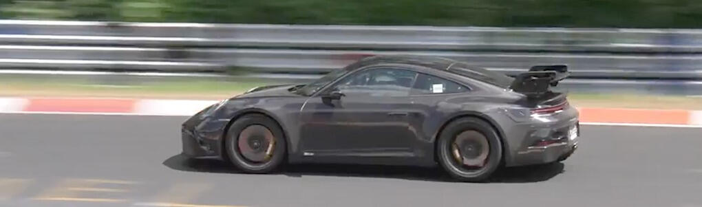 Det är inga blygsamma mått på bakvingen till nya Porsche 911 GT3.