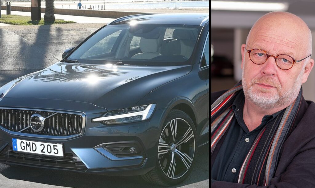 Volvo V60 är en hybriddriven bil. (AI text)