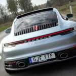 Porsche går urstarkt trots coronakris. 75 procent fler sålda bilar under första kvartalet, jämfört med i fjol.