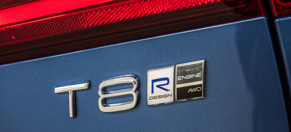 Bilens bilikön visas i bilden. (AI text)