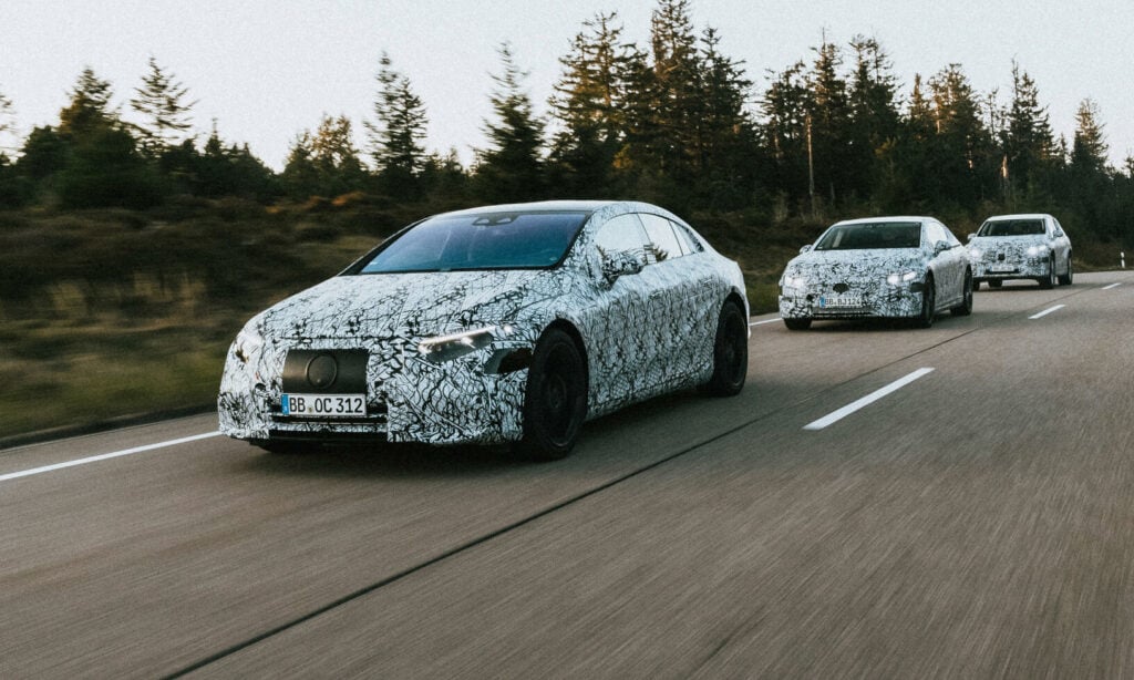 Mercedes EQS har bland annat testats i norra Sverige.