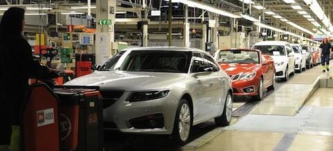 En biltillverkningslinje på en fabrik (AI text)