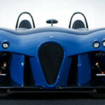 En blå Bugatti Veyron. (AI text)