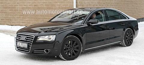 Audi A8 S8 - Audi A8 S8 (AI text)