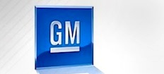GM-logotyp på en vit bakgrund (AI text)