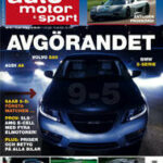 En omslag med en bil och en person (AI text)