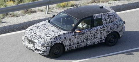 BMW X5 snattades i kamouflage (AI text)