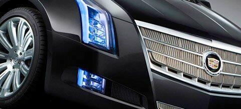 Cadillac CTS är en lyx-saloon. (AI text)