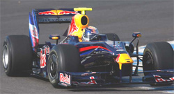 Red Bull racerbil kör på en bana. (AI text)