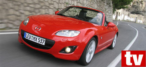 Mazda MX-5 Miata på TV (AI text)