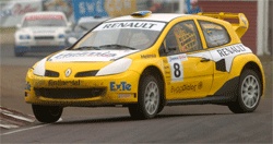 Renault Trident-bil för rally (AI text)