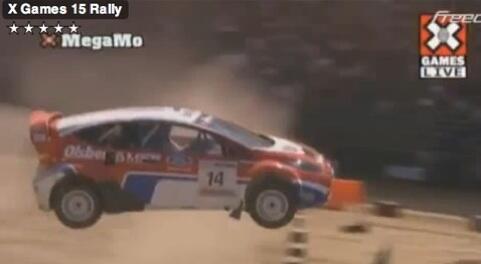 En Ford Fiesta RC-bil i luften. (AI text)