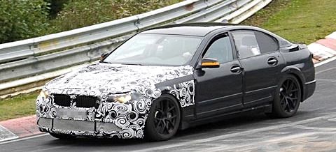 BMW M5 upptäcktes på Nürburgring (AI text)