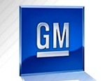 GM-logotyp på vit bakgrund (AI text)